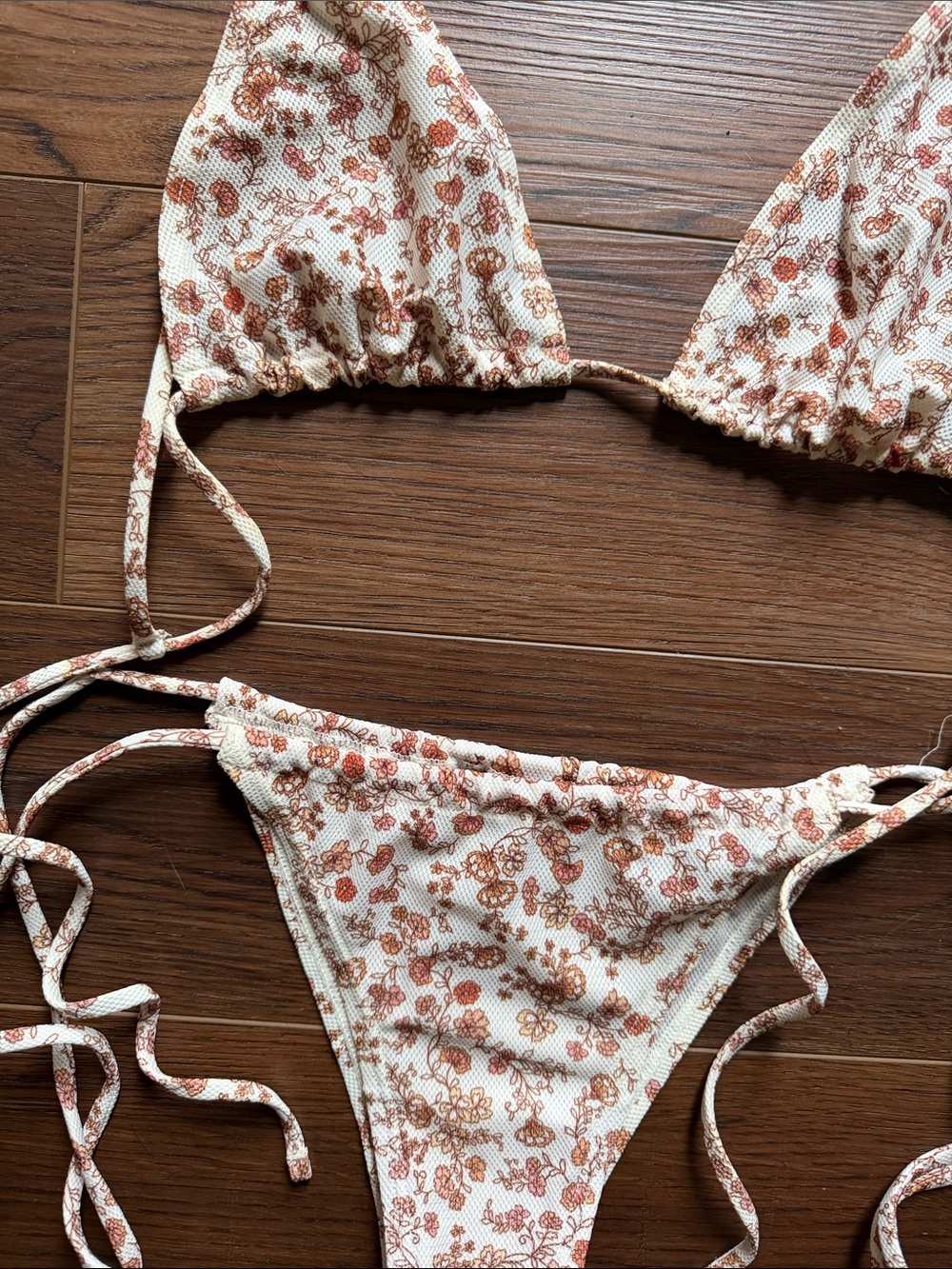 True Tone Tanning Floral Tie Bikini Set - S/M - Picture 4 of 12